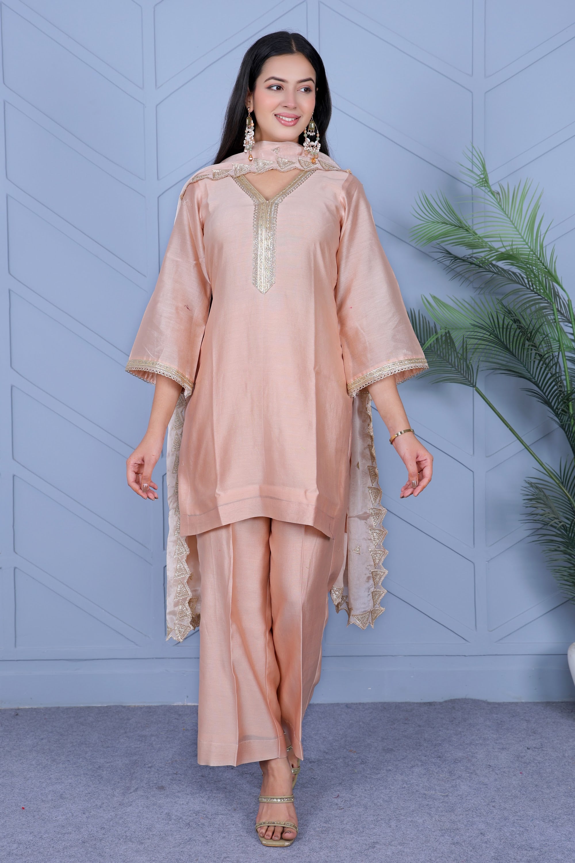 Example Product 13 - Peach kurta set with dupatta