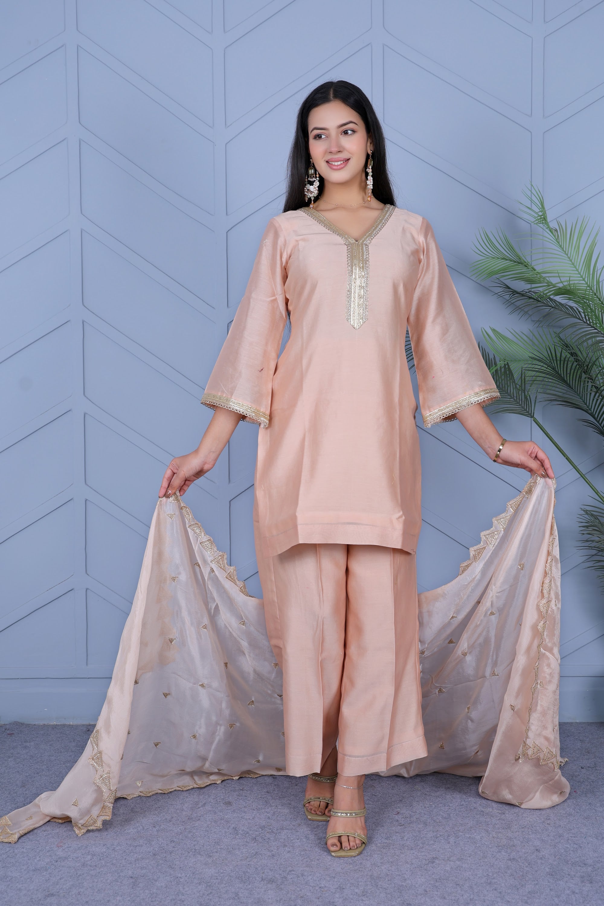 Example Product 13 - Peach kurta set with dupatta