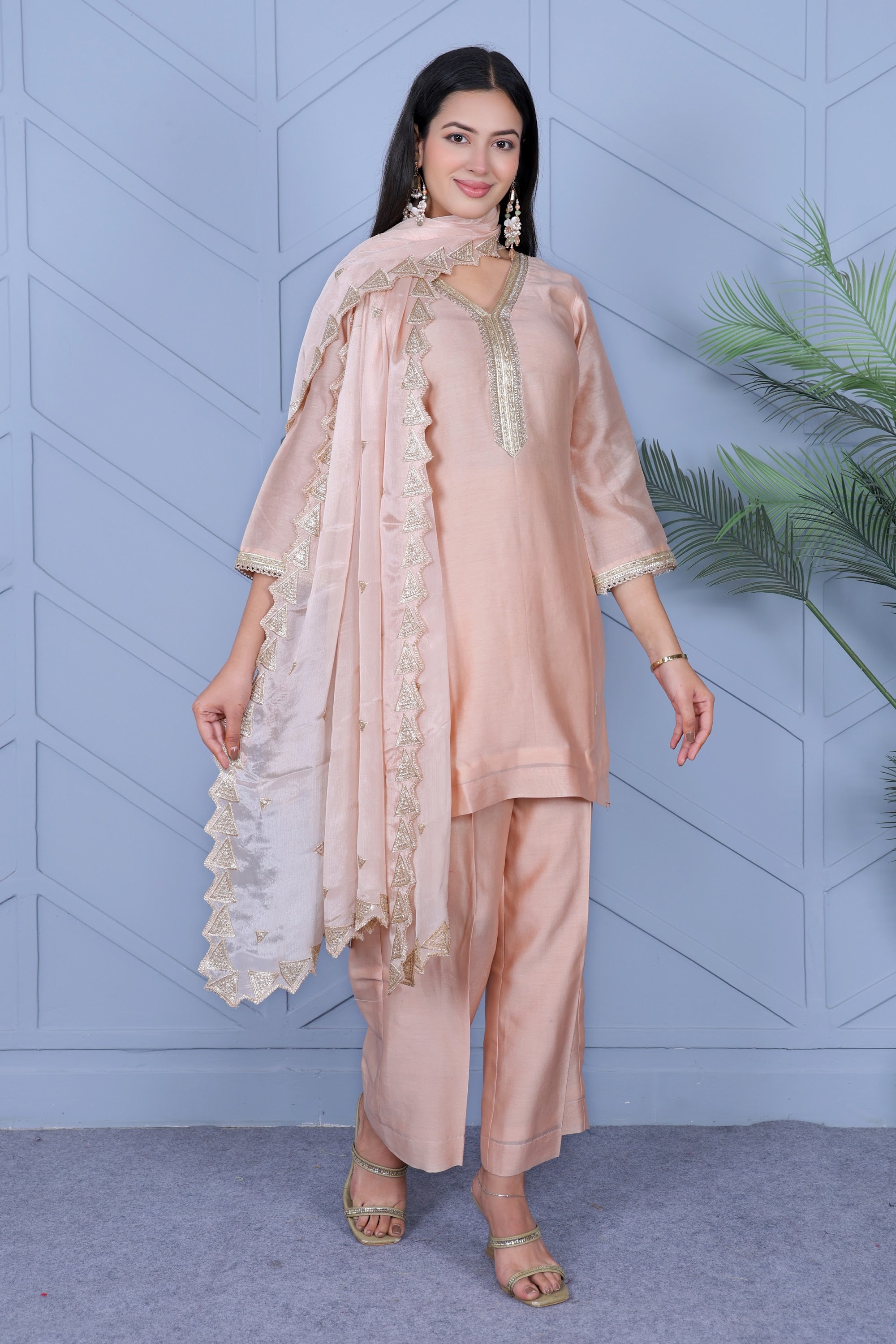 Example Product 13 - Peach kurta set with dupatta