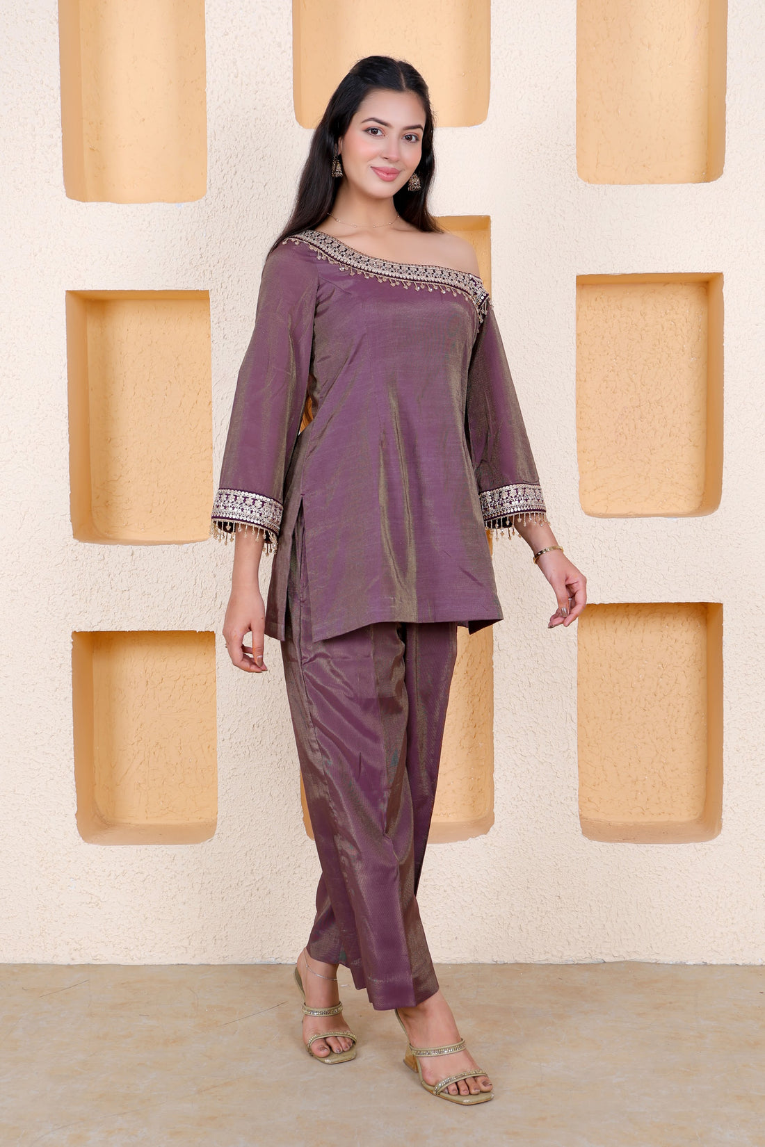 Example Product 9 - Mauve kurta set